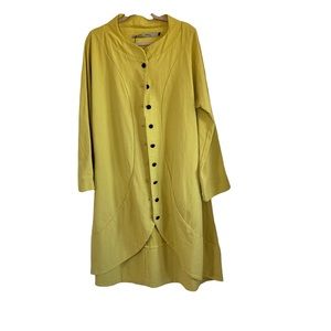 CYNTHIA ASBEY . LEMON YELLOW. MEDIUM WEIGHT. 100% COTTON. Marked S BUT LARGER.